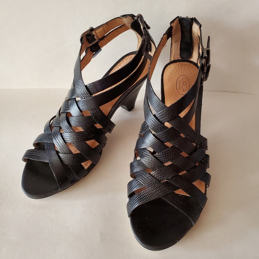 Circa Joan & David Luxe Series Nation Sandal